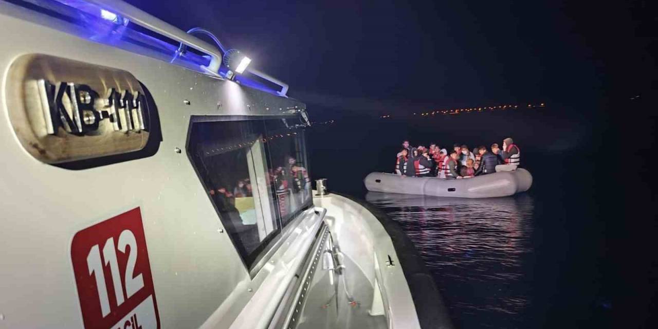 Ayvacık Açıklarında Lastik Botları Arızalanan Ve Sürüklenen 23 Kaçak Göçmen Kurtarıldı