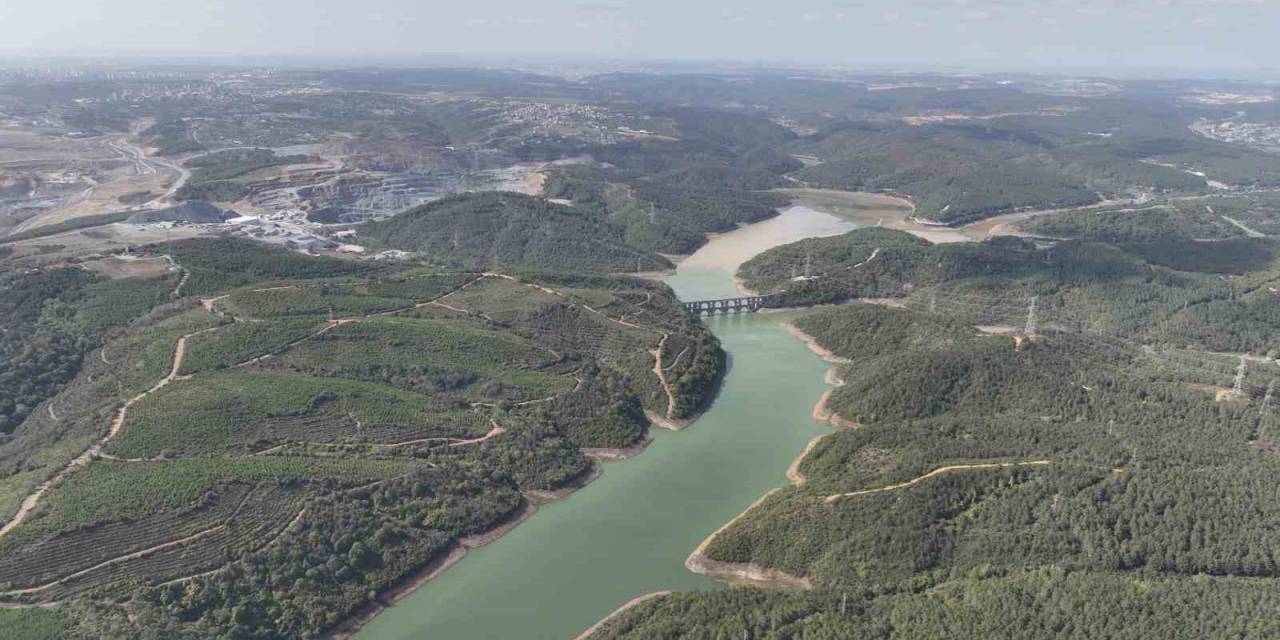 İstanbul’da Barajlardaki Su Seviyesi Yüzde 20’nin Altına Düştü: Alibey Barajı’ndaki Suyun Rengi Değişti