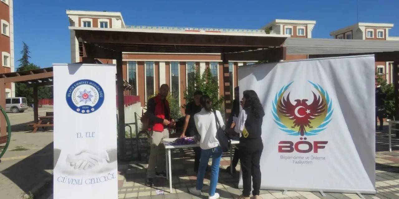 "el Ele Güvenli Geleceğe’’ Projesiyle 4 Bin 700 Öğrenciye Ulaşım Sağlandı