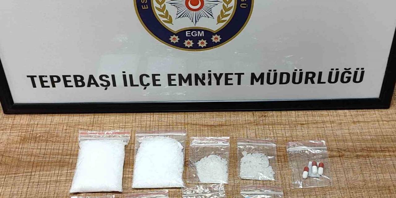 Polis Ekiplerinden Aranan Şahıslara Operasyon