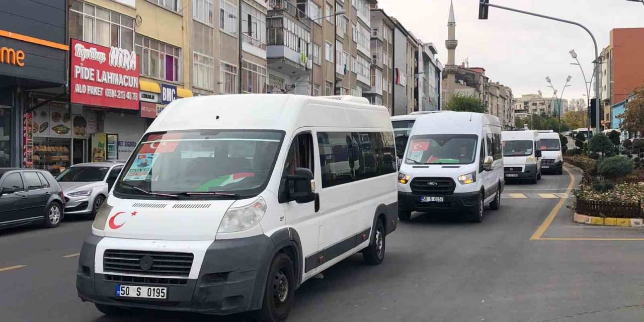 Nevşehir’de Öğrenci Servislerinden Filistin’e Destek Konvoyu