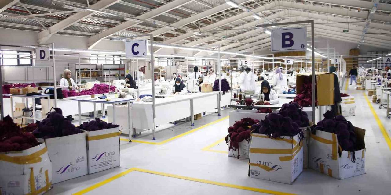 Başkan Sekmen: “Şehrimizin İstihdam Hayatına Da Katkı Sunuyoruz”