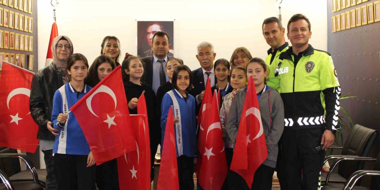 Öğrenciler Tarihi Yaşayanlardan Öğrendi