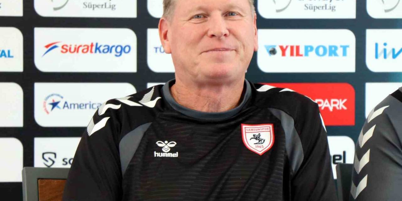 Gisdol: “Takımım Pozitif Anlamda Beni Çok Şaşırttı”