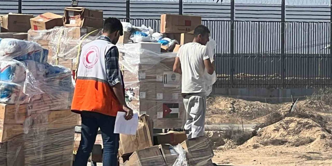 Gazze’ye 5. Yardım Konvoyu Refah Sınır Kapısı’ndan Giriş Yaptı