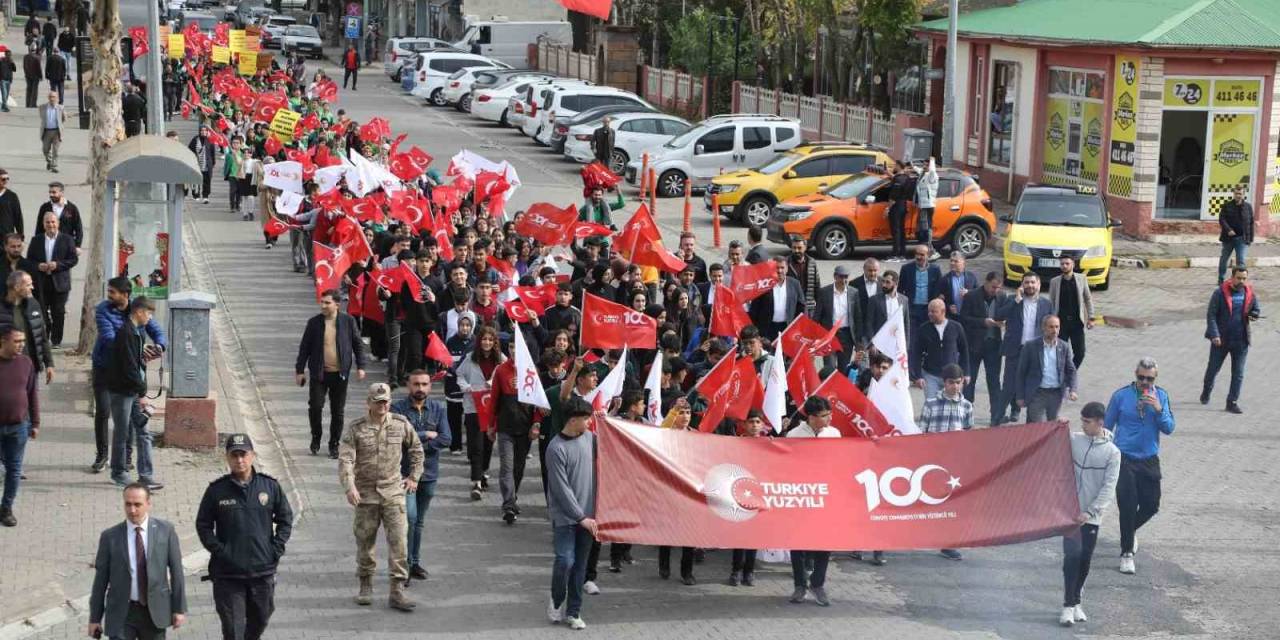 Bingöl’de 100. Yıl Coşkusu