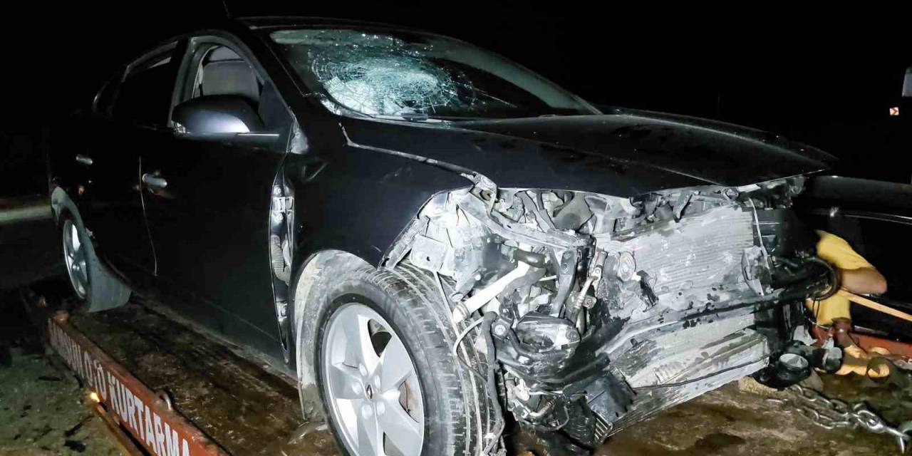Samsun’da 2 Otomobil Çarpıştı: 3 Yaralı