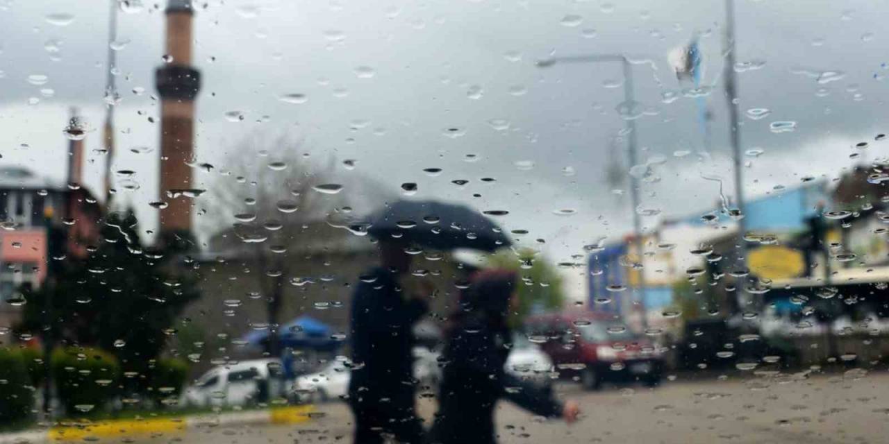 Bayburt’ta Gök Gürültülü Sağanak Yağış Bekleniyor