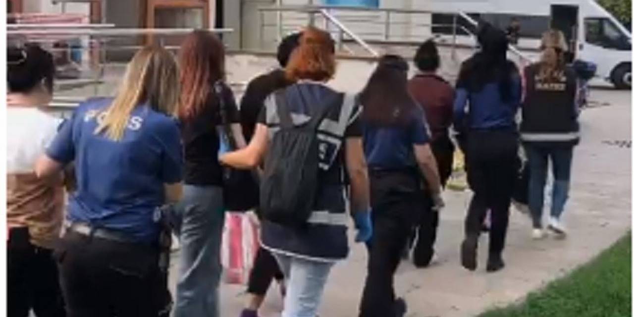 Dörtyol’da Masaj Salonlarına Baskın