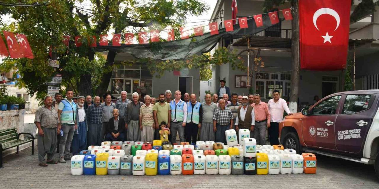 Yenişehir Belediyesi Organik Solucan Gübresi Dağıtımını Sürdürüyor