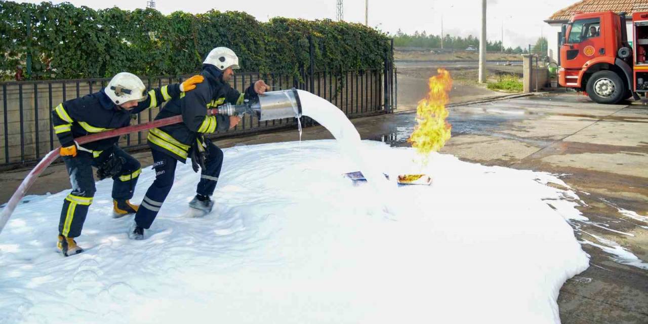 Diyarbakır İtfaiyesi Pamuk Hasadıyla Oluşabilecek Yangınlara Karşı Teyakkuzda