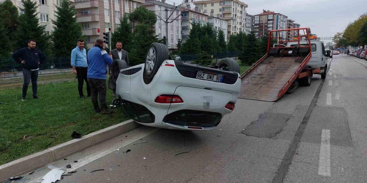 Samsun’da Otomobile Çarpıp Takla Atan Aracın Sürücüsü Yaralandı
