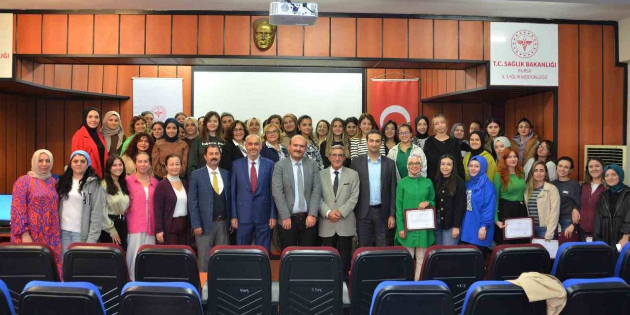 Bursa’da Ebe Ve Hemşirelere Acil Obstetrik Bakım Eğitimi Düzenlendi