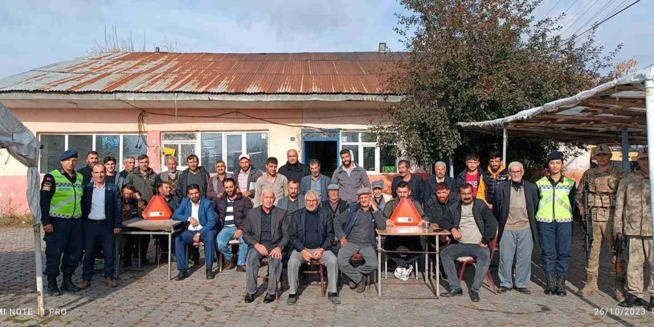 Gezici Muayene İstasyonu Köy Köy Dolaştı