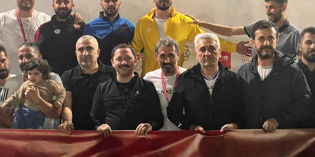 Nusaybin’de Ayak Tenisi Turnuvası Sona Erdi