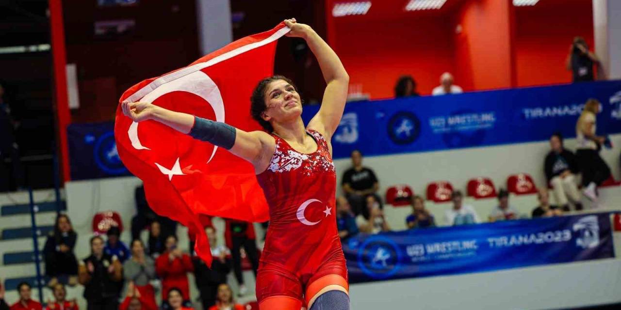 Nesrin Baş: "Türk Kadınının Gücünü Gösterdiğim İçin Mutluyum"