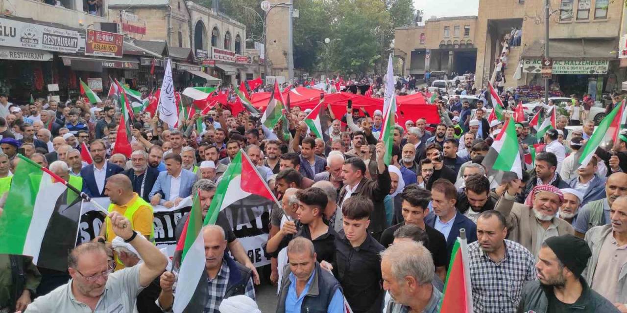 Şanlıurfa’da Binlerce Kişi Filistin İçin Yürüdü