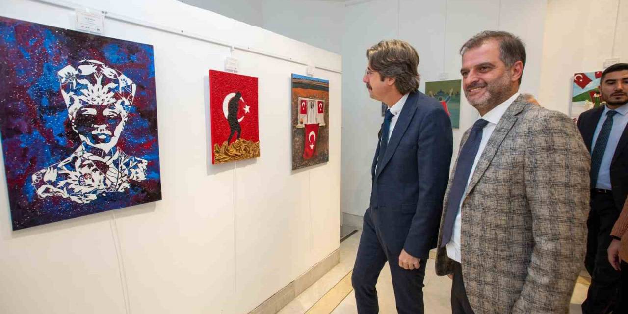 Cumhuriyet Coşkusu Sergilere Yansıdı