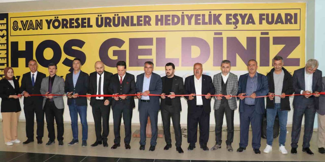 Van’da ‘Yöresel Ürünler Ve Hediyelik Eşya Fuarı’ Kapılarını Ziyaretçilere Açtı