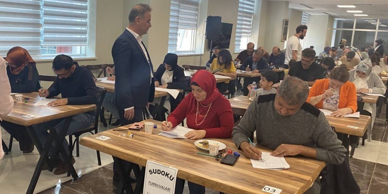 Öğretmenler, Akıl Oyunlarında Kıyasıya Yarıştı