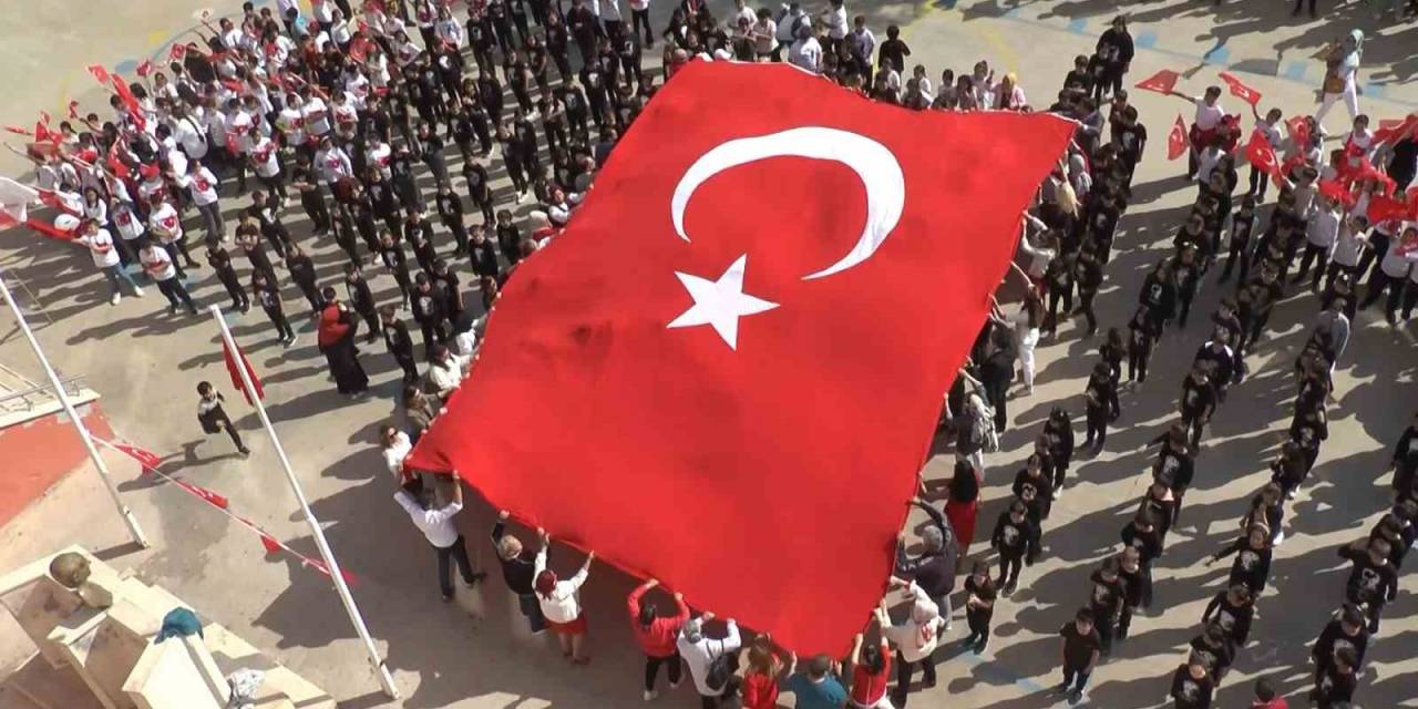 Gaziantep’te Okullarda 29 Ekim Heyecanı