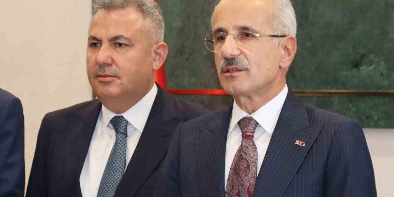 Bakan Uraloğlu: "Yarın İstanbul’da Filistin’de Yaşanan İnsanlık Dramına Dur Demek İçin Büyük Filistin Mitingi’ni Gerçekleştireceğiz"