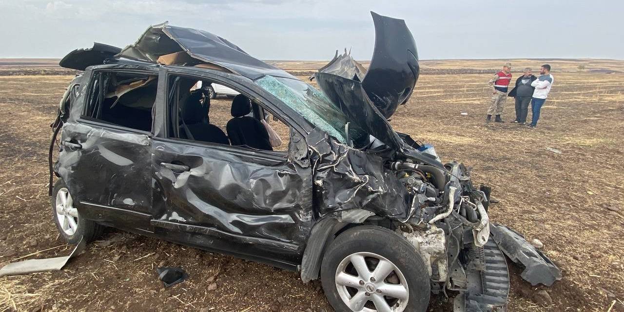 Şanlıurfa’da Hafif Ticari Araç Takla Attı: 7 Yaralı