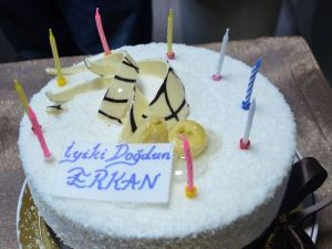 Erkan Kaş’a Sürpriz Doğum Günü Partisi