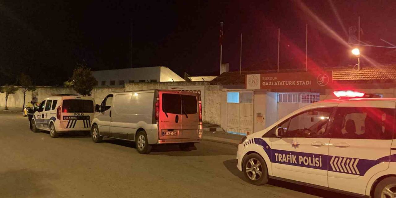 Burdur’da Ehliyetsiz Ve Alkollü Sürücüye Ceza Yağdı