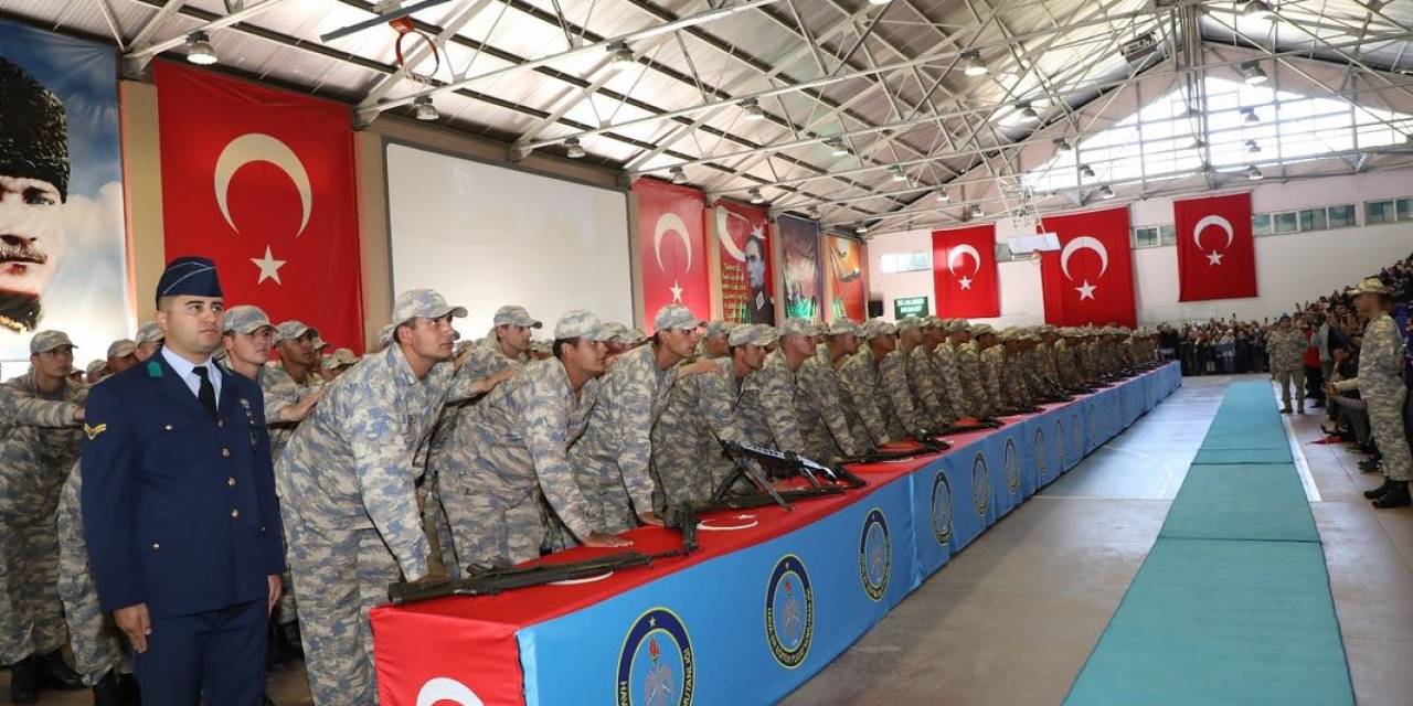 Kütahya’da Bin 520 Mehmetçik Yemin Etti