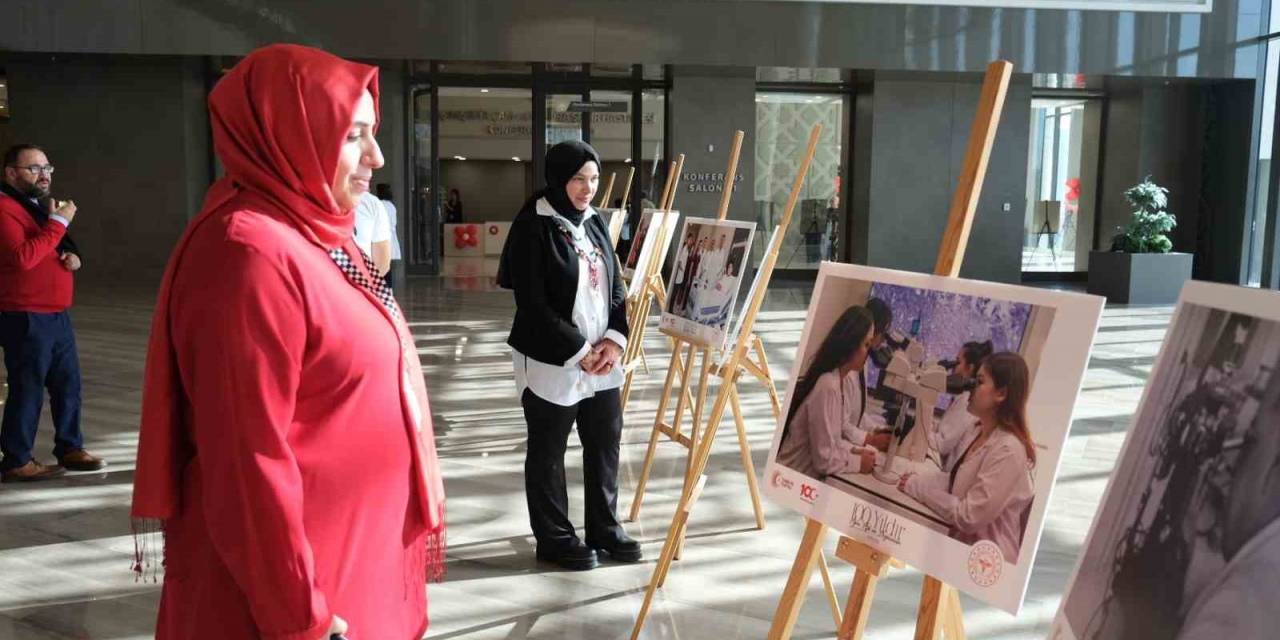 Hastane Sınıfında Eğitim Gören Çocukların 29 Ekim Coşkusu