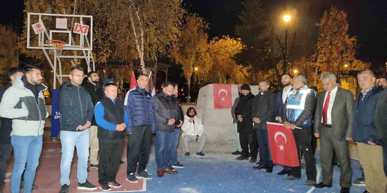 Ardahan’da İsrail’in Gazze’ye Yönelik Saldırıları Protesto Edildi