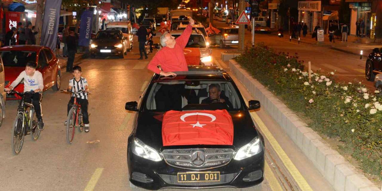 Bozüyük’te 100’üncü Yıl Kutlamaları Araç Konvoyu İle Başladı