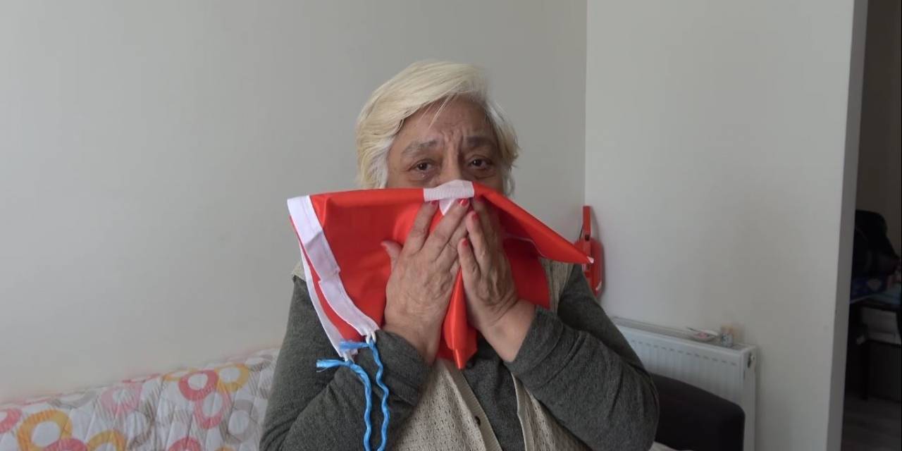 6 Şubat’ta Depremi Yaşayıp Burdur’a Yerleşti, 112’yi Arayıp Polislerden Bayrak İstedi