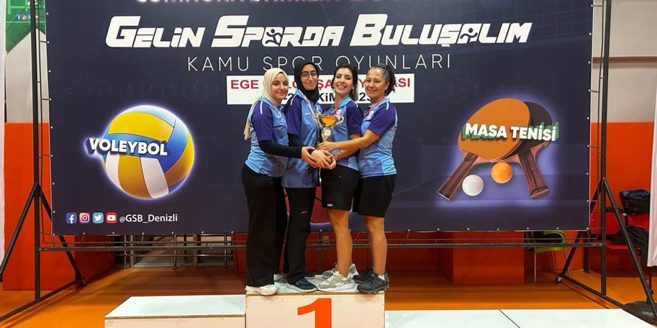 Aydın Atatürk Devlet Hastanesi Kadın Masa Tenisi Takımı Bölge Şampiyonu Oldu