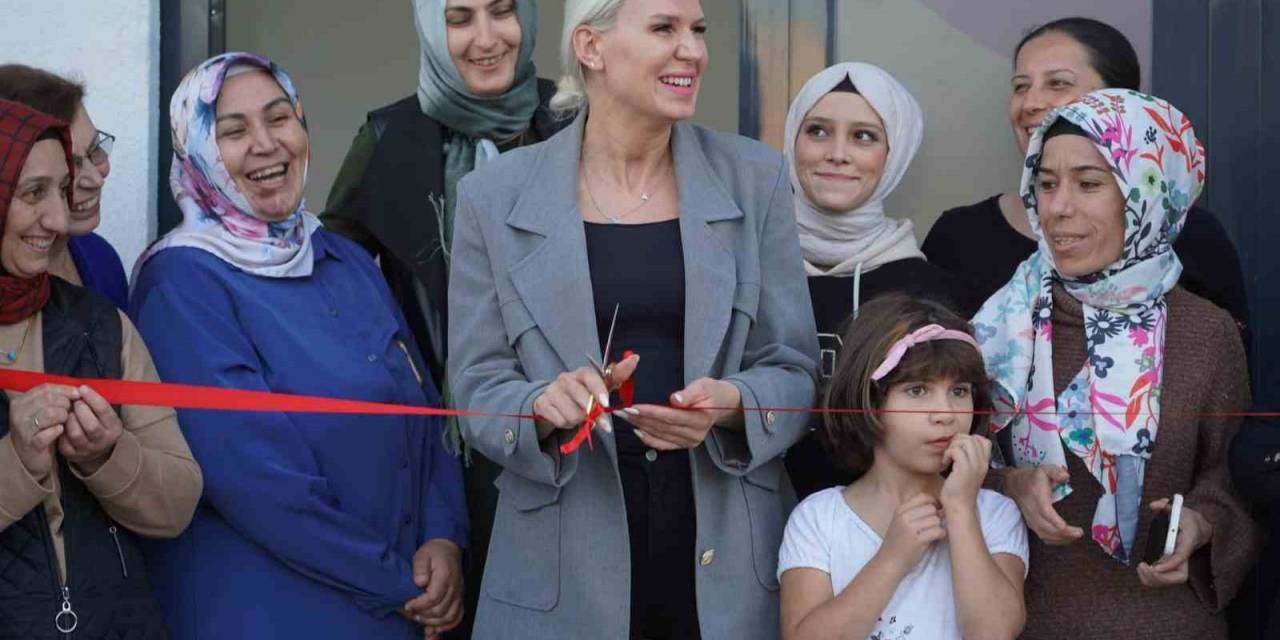 Kadınlar İstedi, Başkan Açılışını Yaptı