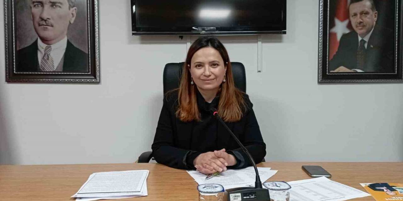 Ak Parti İl Başkan Yardımcısı Genç Avukat Kansere Yenik Düştü