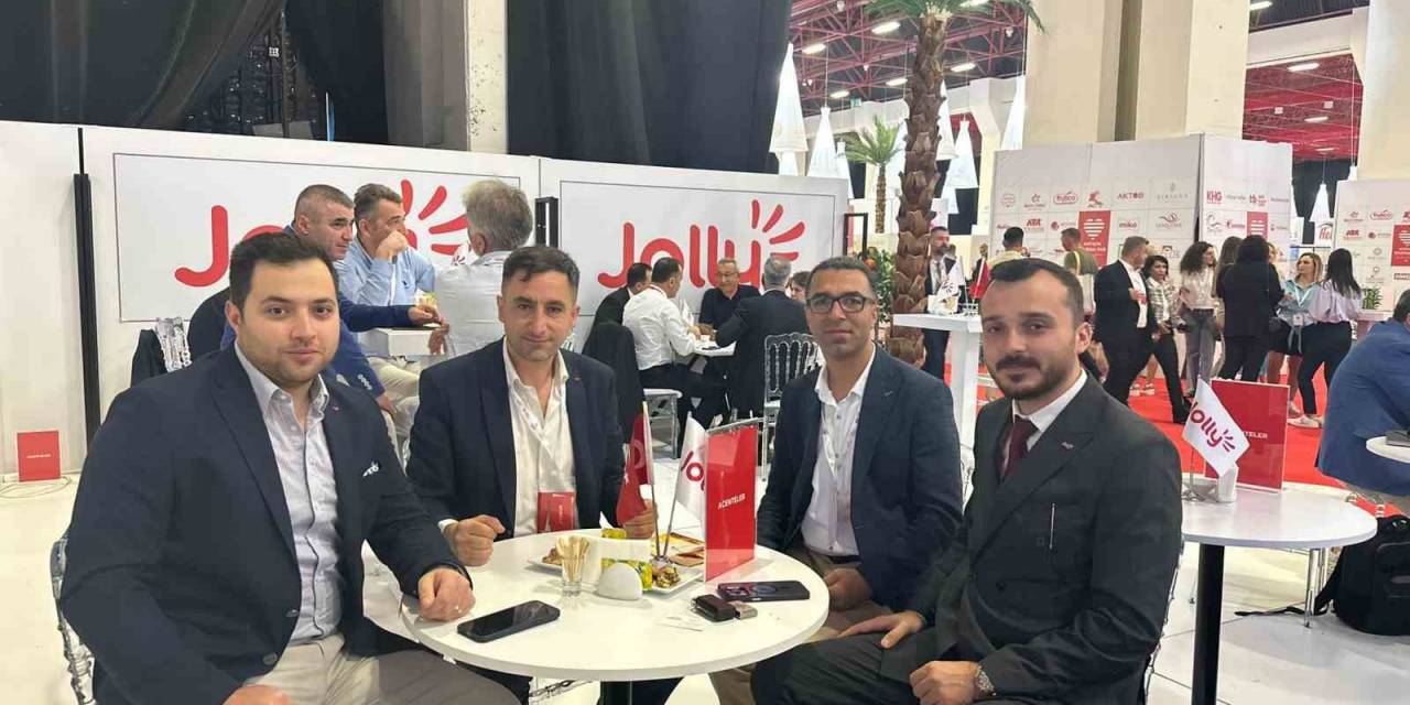 Sarıkamış’lı Turizmciler Antalya Turizm Fuarına Katıldı