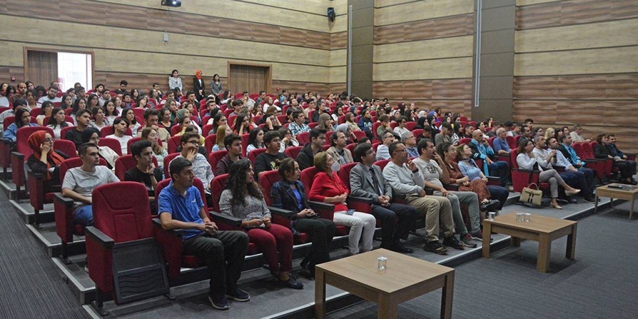 Tıp Fakültesinde Akademik Yılı Açılışı Gerçekleştirildi