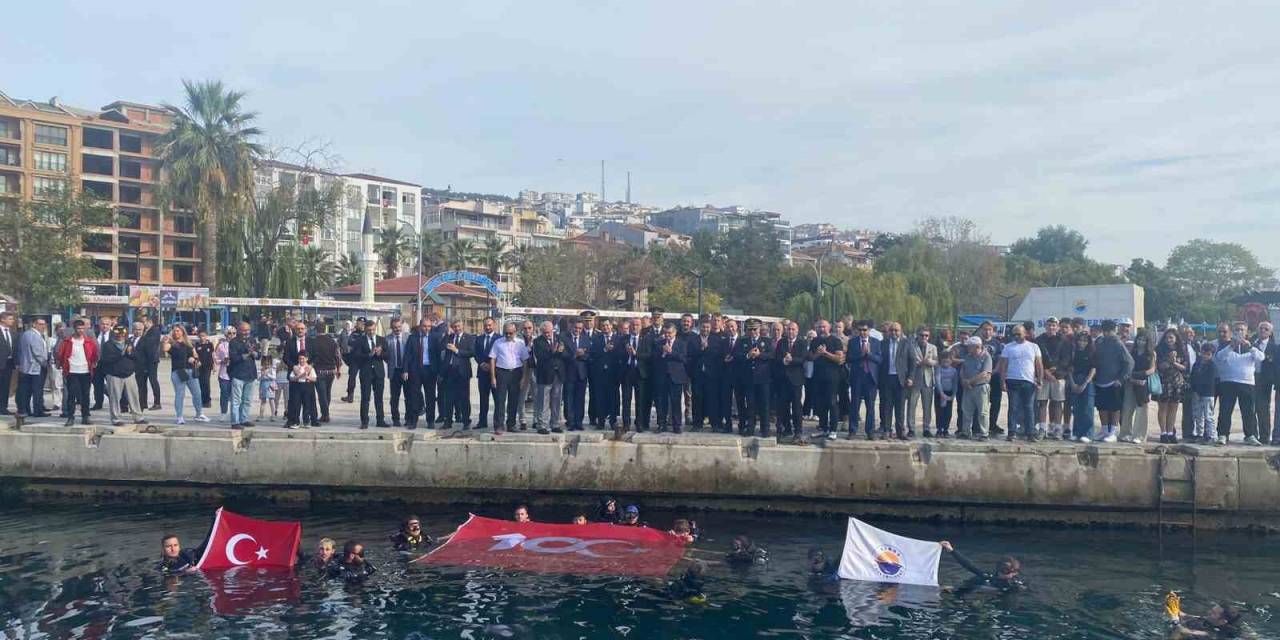 Su Altında Türk Bayrağı Açtılar