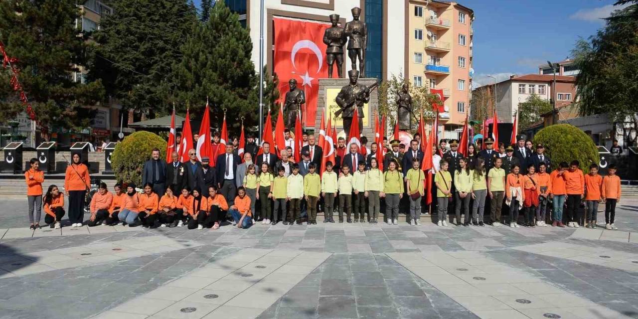 Cumhuriyet’in 100’üncü Yaşı Bozüyük’te Çeşitli Etkinliklerle Kutlanıyor