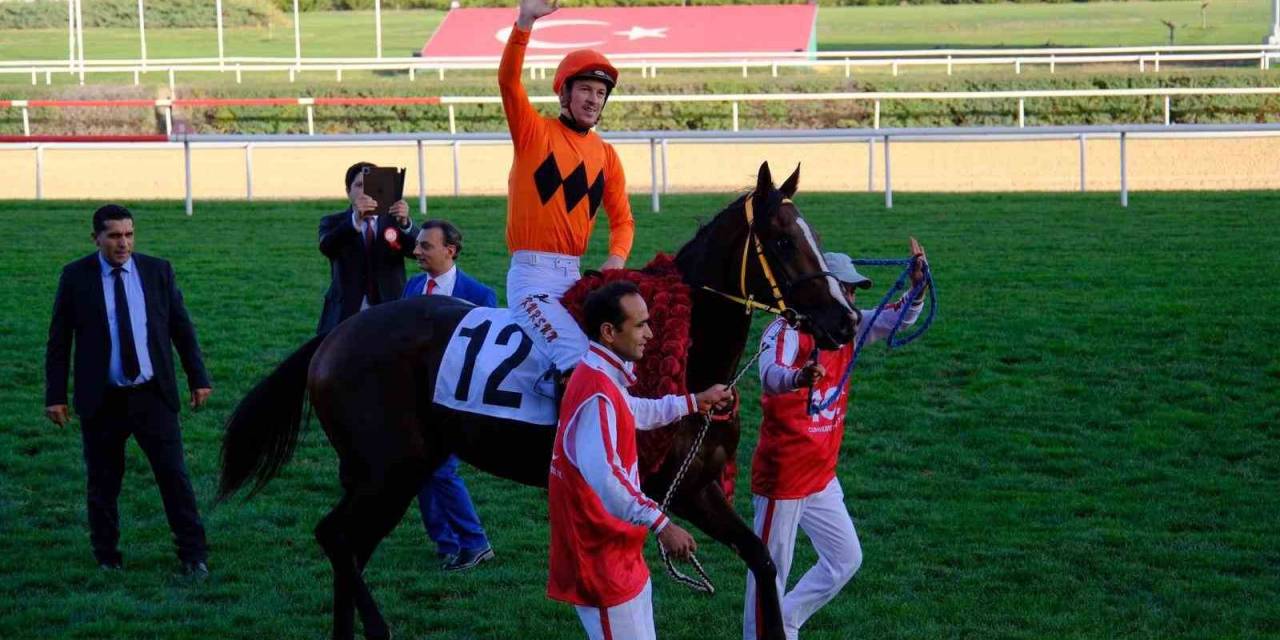 43. Cumhuriyet Koşusu İle 85. Cumhurbaşkanlığı Koşusu Yapıldı