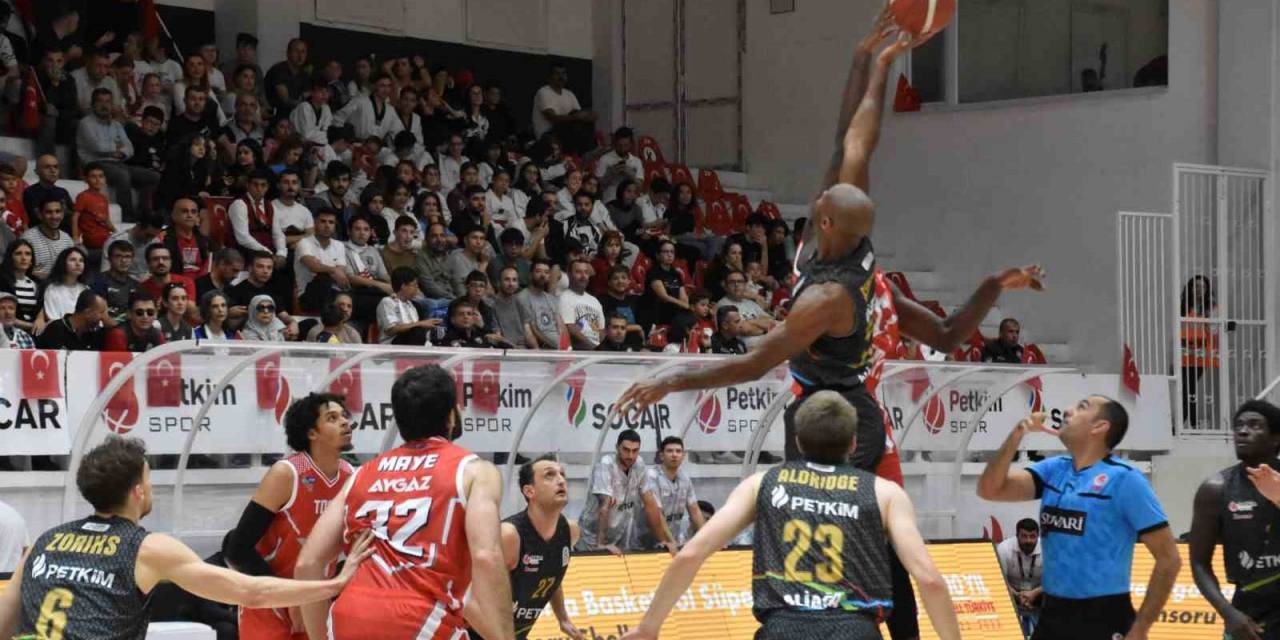 Türkiye Sigorta Basketbol Süper Ligi: Aliağa Petkimspor: 107 - Tofaş: 100