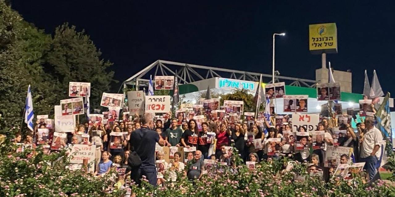 İsrail’de Esir Protestoları Sürüyor
