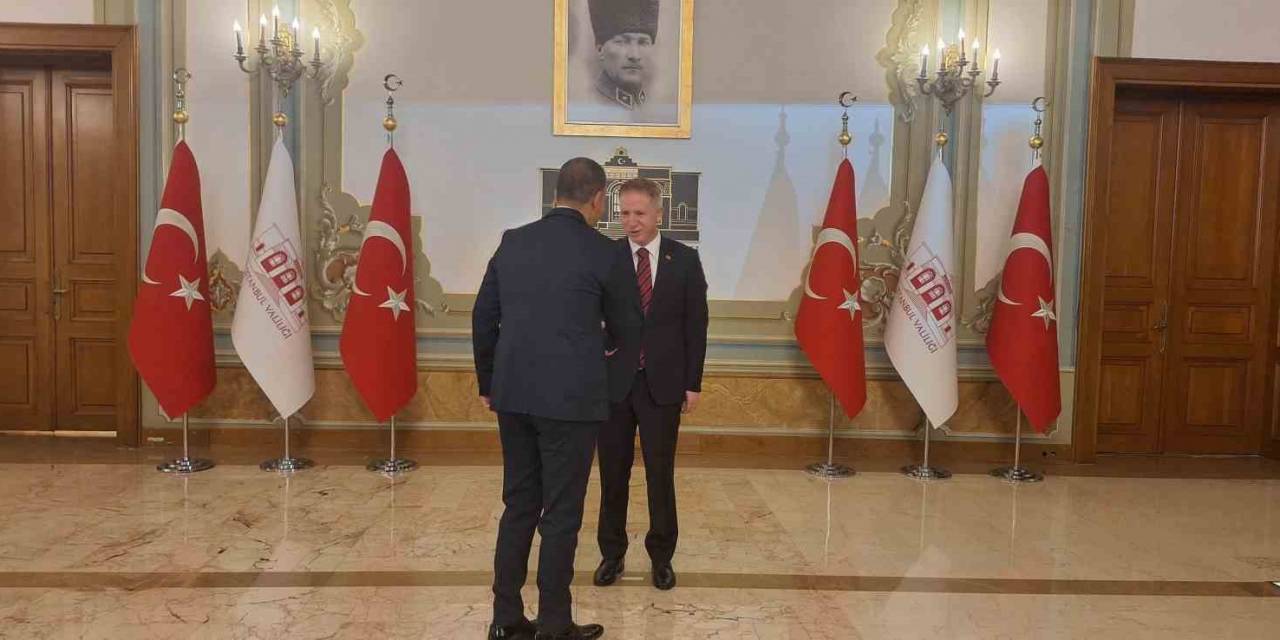 İstanbul Valiliğinde Cumhuriyet Bayramı Kabul Töreni Yapıldı