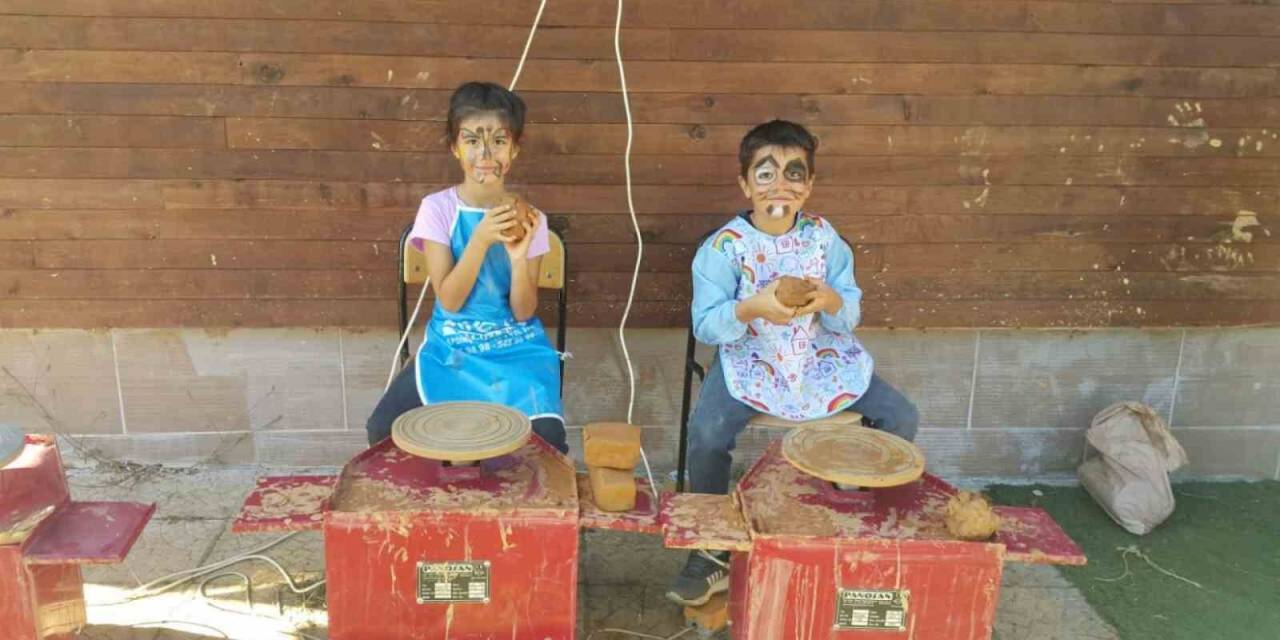 Minikler Güzel Havanın Tadını Çıkardı