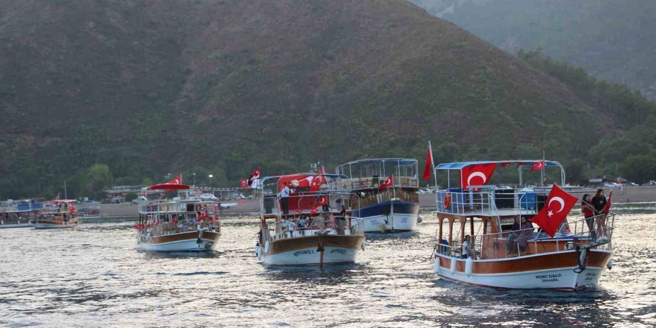 Mavi Sularda 100. Yıl Coşkusu