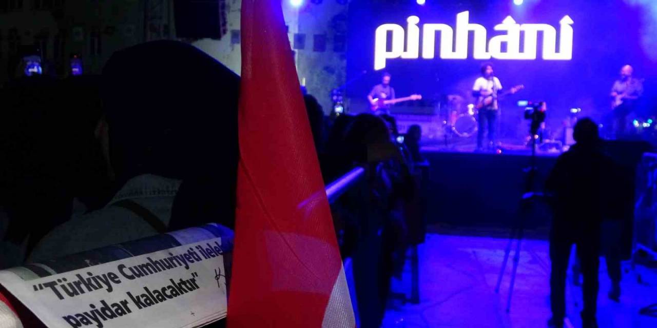 Cumhuriyet’in 100. Yıl Kutlamalarında Samsun’da Pinhani Rüzgarı Esti