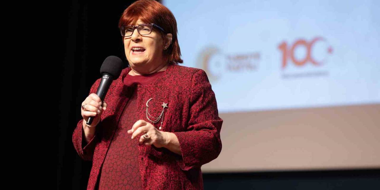 Yaşar Üniversitesi’nde Atatürk’ün Bilinmeyen Yönleri Anlatıldı