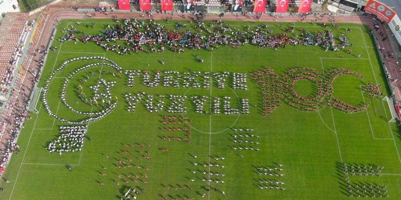Manisa’nın İlçelerinde Cumhuriyet Bayramı Kutlamaları